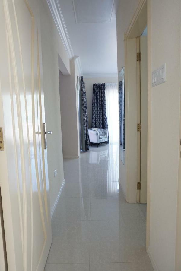 Self Contained Apartment With Private Kitchen Higher Heights, Barbados Christ Church Buitenkant foto
