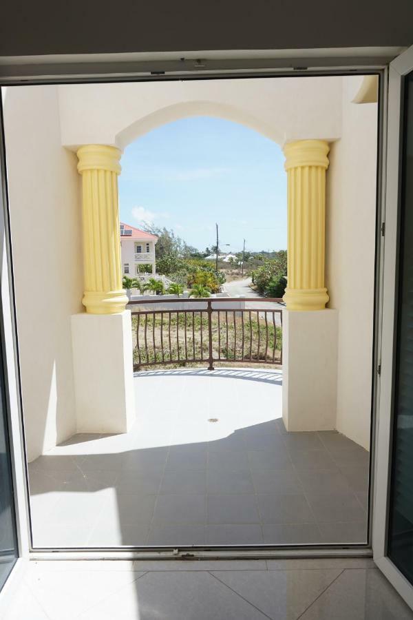 Self Contained Apartment With Private Kitchen Higher Heights, Barbados Christ Church Buitenkant foto